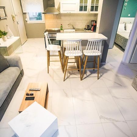 Diamond Lux Apartment Палеон-Цифликион Экстерьер фото