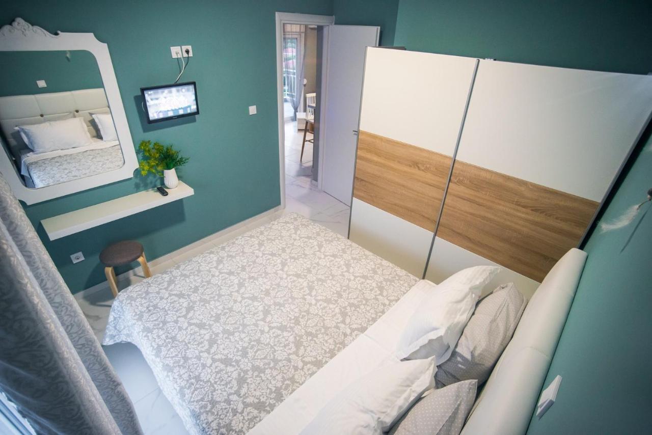 Diamond Lux Apartment Палеон-Цифликион Экстерьер фото